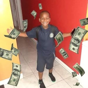 Meet your Posher, Priscilla